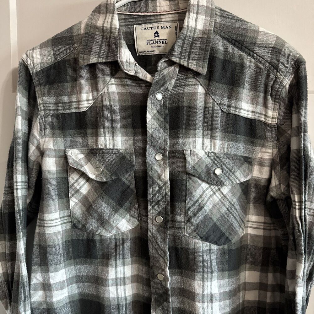 Cactus Man Men's Gray Plaid Flannel Western Pearl Snaps Long Sleeve Shirt Small